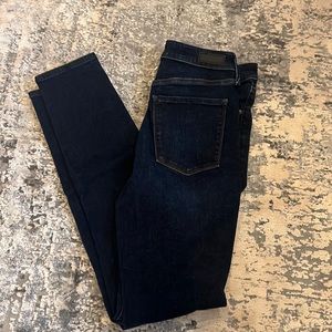 Abercrombie and fitch skinny high rise jeans size 28/6R